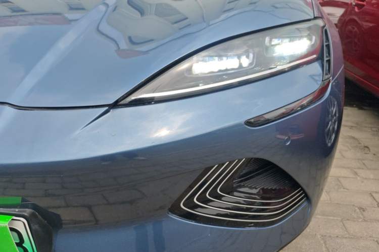 Used BYD Seal 2022 550 km Standard Range Rear-Wheel Drive Prestige Version
