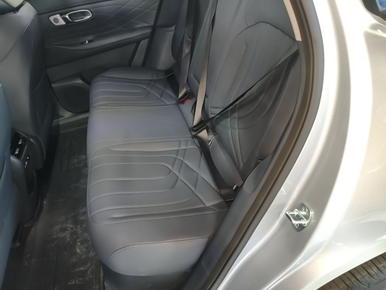 Geely Galaxy Xingjian 7 EM-i 2026 Model 135km Starship Version — снимка 20