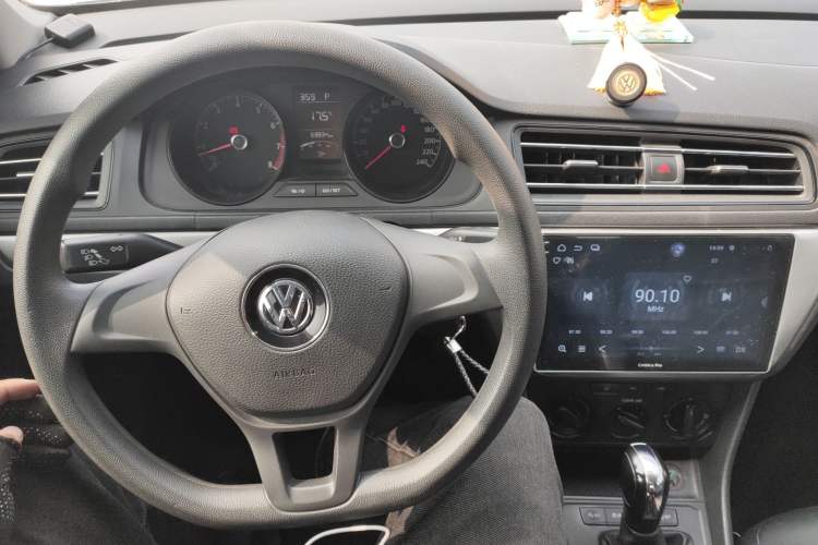 Used Volkswagen Lavida 2019 Lavida Start 1.5L Automatic Trendy Version China VI Standard