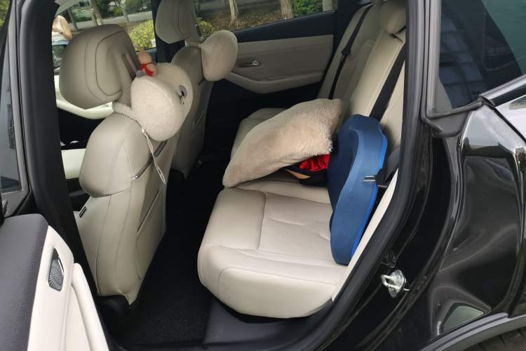 Used Deepal SL03 2022 1.5L 1200 Extended-Range Version Left Rear Seat