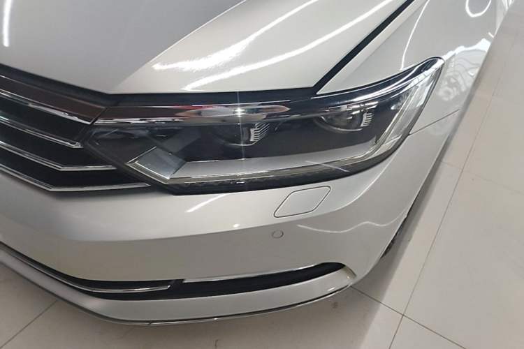 Used Volkswagen Magotan 2018 330TSI DSG Luxury Model