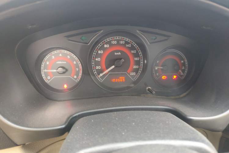 Used Soueast V3 Lingyue 2014 1.5L Manual Entry-Level Version
