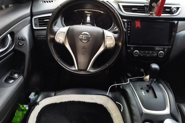 Used Nissan X-Trail 2014 2.0L CVT Comfort Edition 2WD Steering Wheel