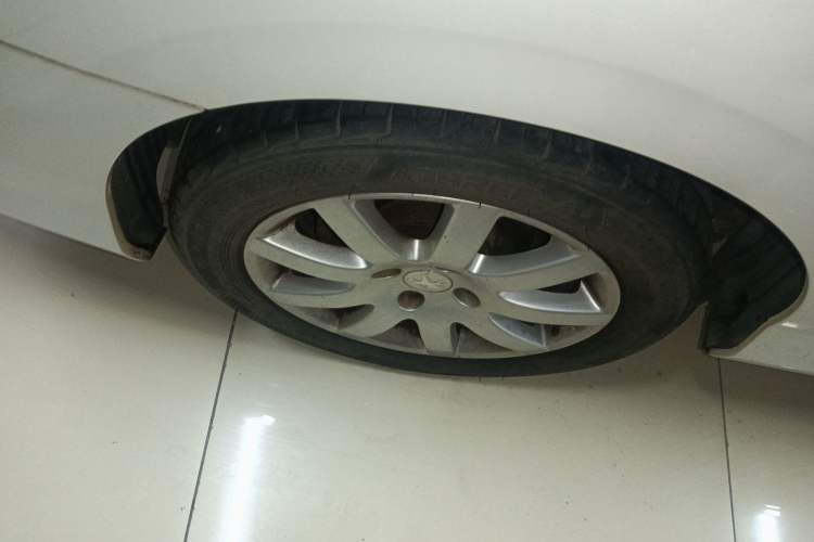 Used Peugeot 308 2014 Enjoy Edition Classic 1.6L Manual YouShang Model Right Rear Wheel Hub