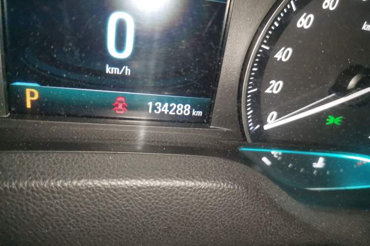 Used Buick GT 2018 18T Automatic Elite Model
