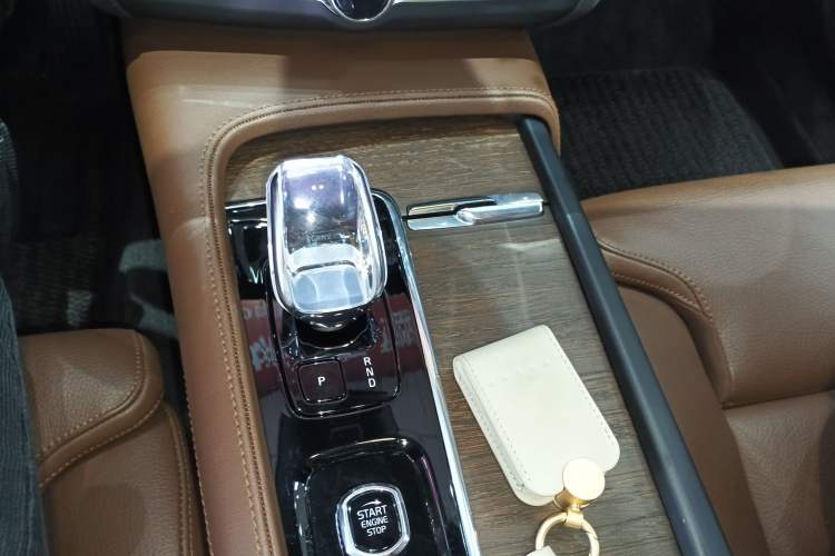 Used Volvo S90 2023 B5 Zhiyuan Luxury Edition
