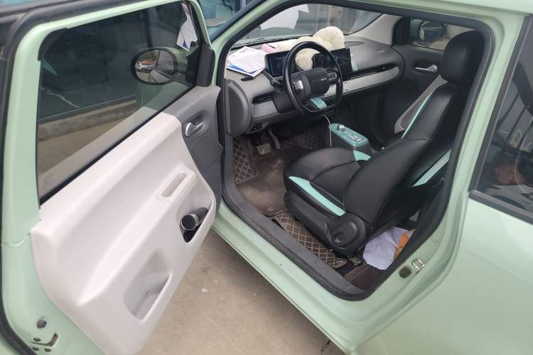 Used CHANGAN NEVO Lumin 2023 205km Xiangqin Version
