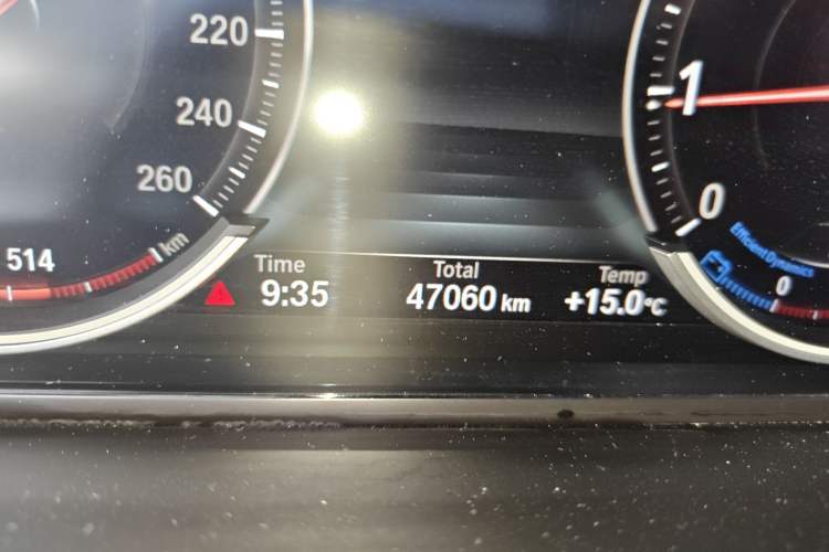 Used BMW 6 Series 2016 640i Gran Coupe Odometer Close Up