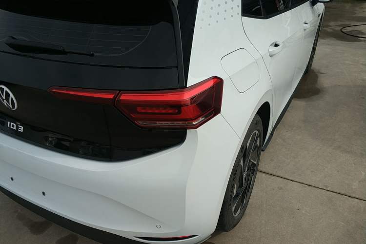 Used Volkswagen ID.3 2023 Upgraded Model Pure Intelligent Enjoyment Version Exterior 3