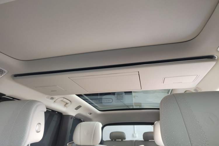 Used Denza N9 2025 Flagship Model