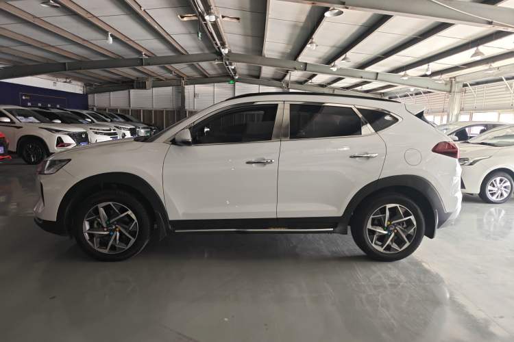 Used Hyundai Tucson 2020 280TGDi Two-Wheel-Drive GLS Fashion Edition China VI Standard
