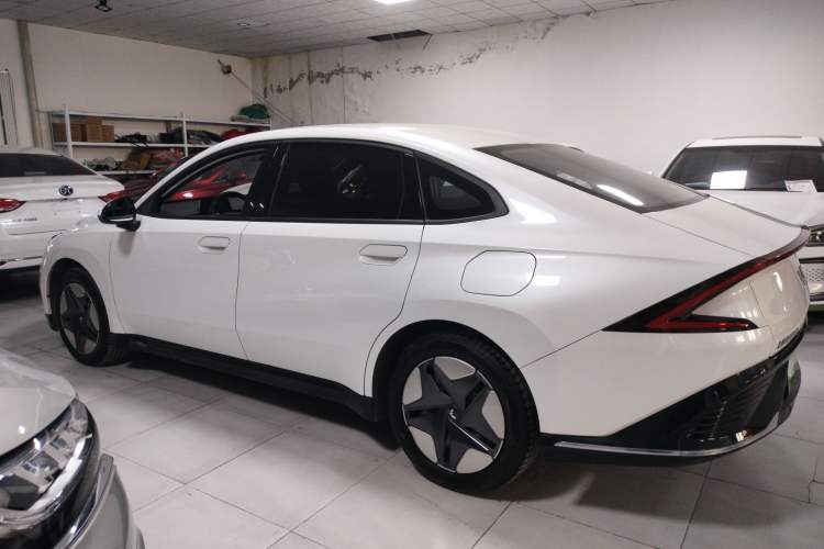 Used Wuling E5 2024 410 km Standard Version
