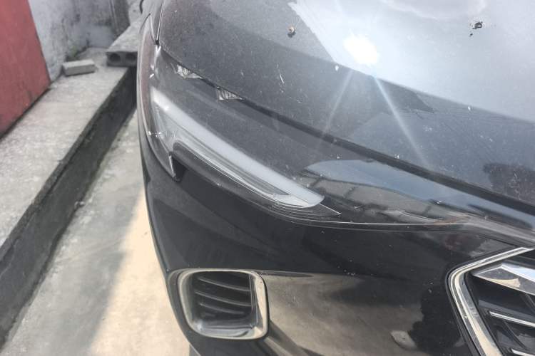 Used Buick Envision 2022 Encore S 652T Two-Wheel-Drive Luxury Model