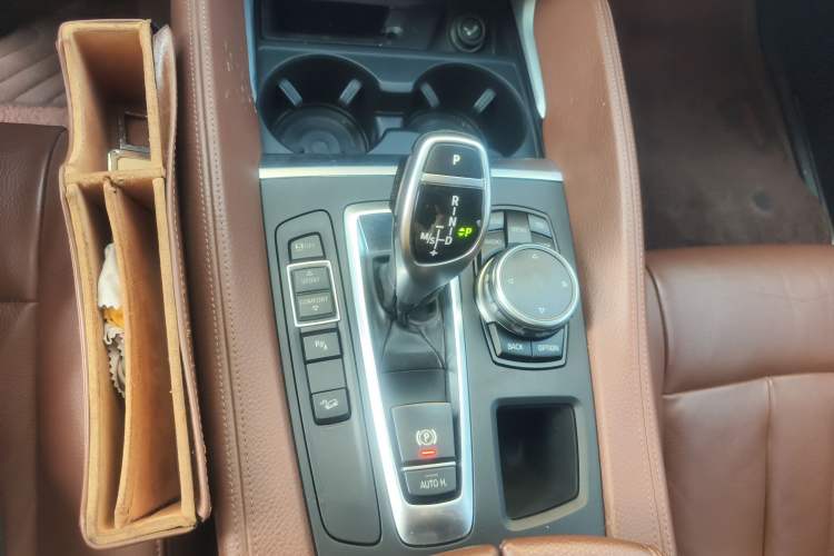 Used BMW X6 2015 xDrive35i Leading Model
