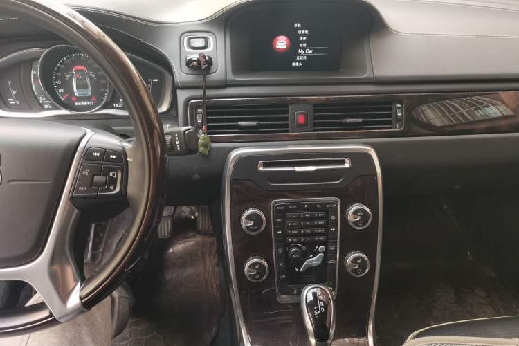 Used Volvo S80L 2015 2.0T T5 Luxury Executive Edition