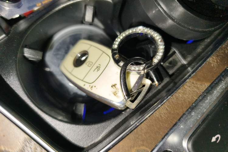 Used Mercedes-Benz GLC 2020 Facelift GLC 300 L 4MATIC Dynamic Edition
