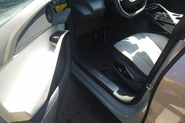 Used Lotus ELETRE 2023 ELETRE S+ Driver Seat