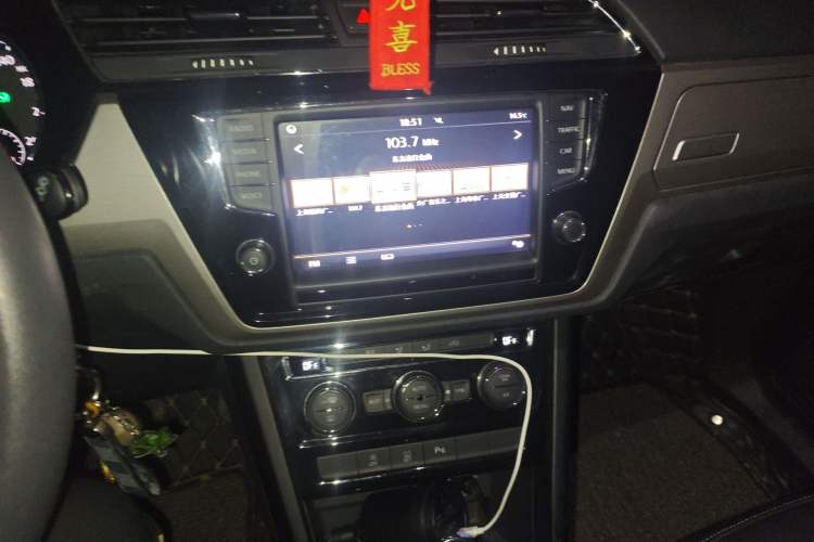 Used Volkswagen Touran 2018 Volkswagen Touran L 280TSI DSG Comfort Edition 7 Seats China V Emission Standard Audio And AC Panel