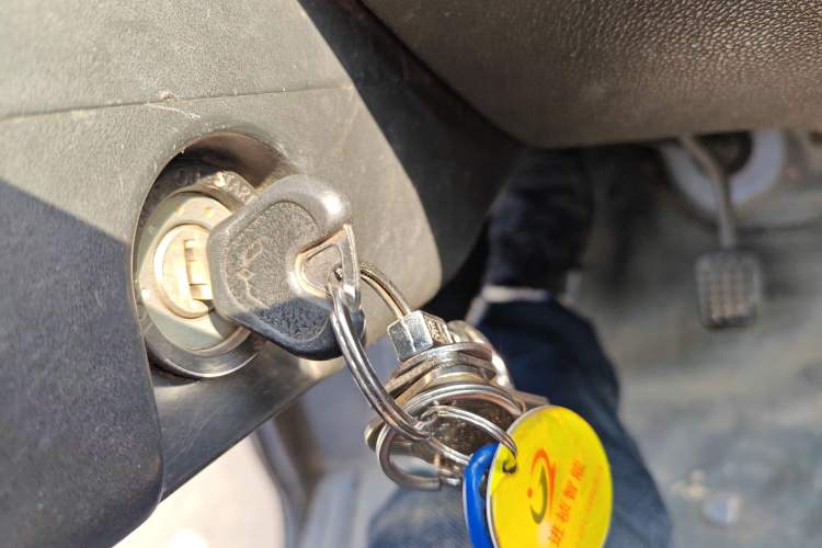 Used Wuling Zhiguang 2013 1.0L Practical Version