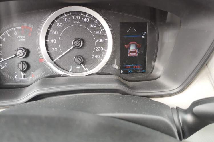 Used Toyota FRONTLANDER 2022 2.0L CVT Leading Edition