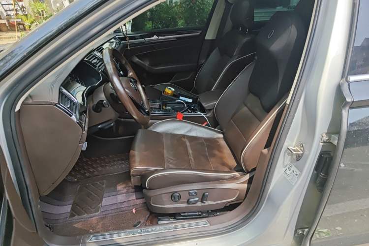 Used Volkswagen Phideon 2016 380TSI Two-Wheel-Drive Supreme Edition