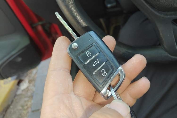 Used Volkswagen Polo 2014 1.4L Automatic Comfort Edition Vehicle Key