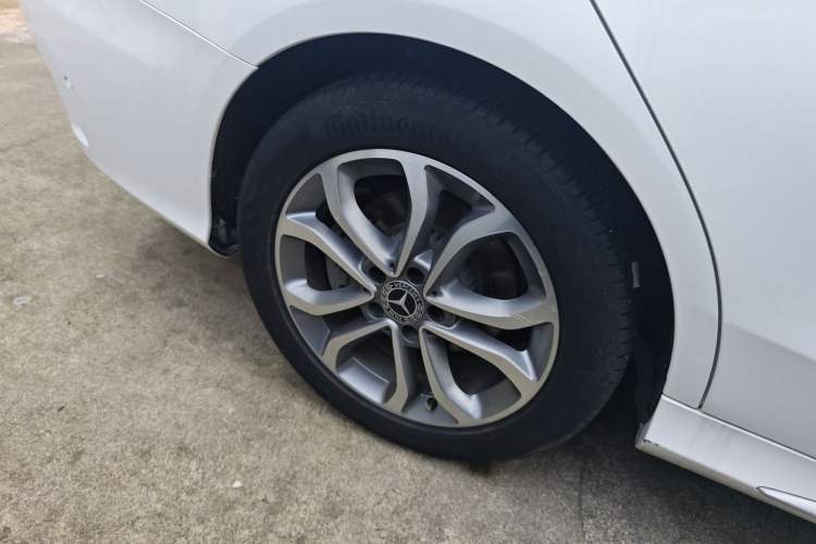 Used Mercedes-Benz C-Class 2018 C 180 L Fashion Edition Sport Version
