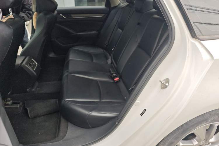 Used Honda Accord 2018 230TURBO Comfort Version National V