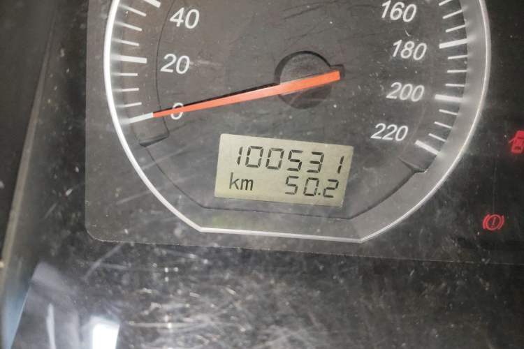 Used Jinbei Express 2017 2.0L Standard Version V19 Odometer Close Up