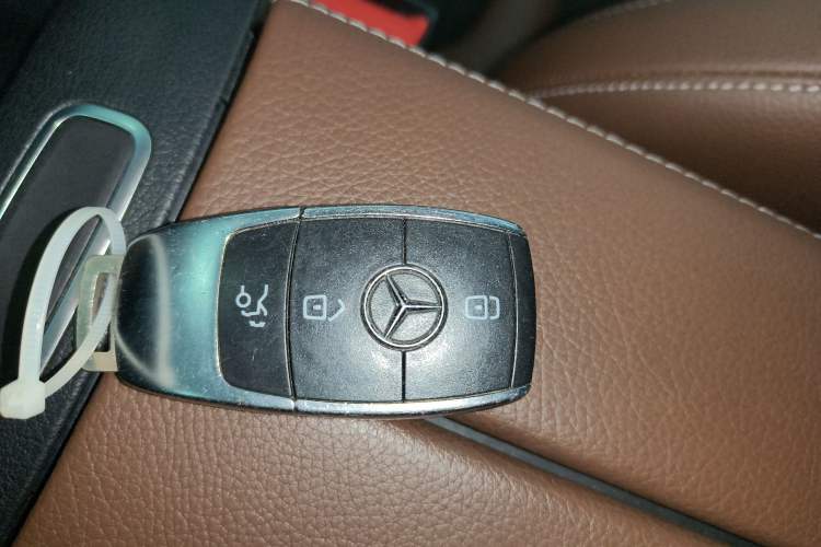 Used Mercedes-Benz A-Class 2021 A 200 L Sport Sedan Fashion Model Vehicle Key