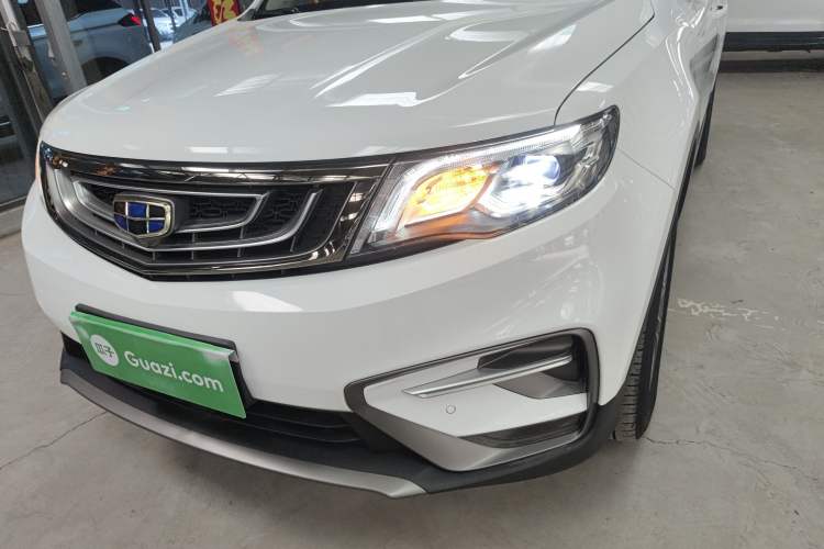 Used Geely Auto Emgrand X7 Sport 2020 1.8TD DCT Two-Wheel Drive Smart Connect 4G-Enabled Version Left Front Headlight