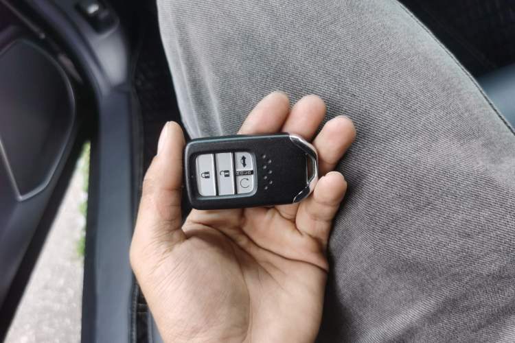 Used Honda Accord 2018 Rui Hybrid 2.0L Rui Zhi Version China V Emission Standard Vehicle Key