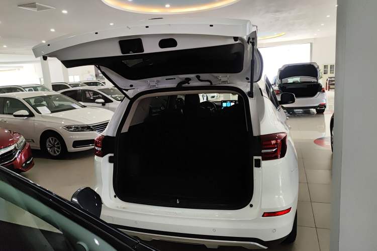 Used BYD Song 2021 Classic Edition 1.5T Automatic Elite Model
