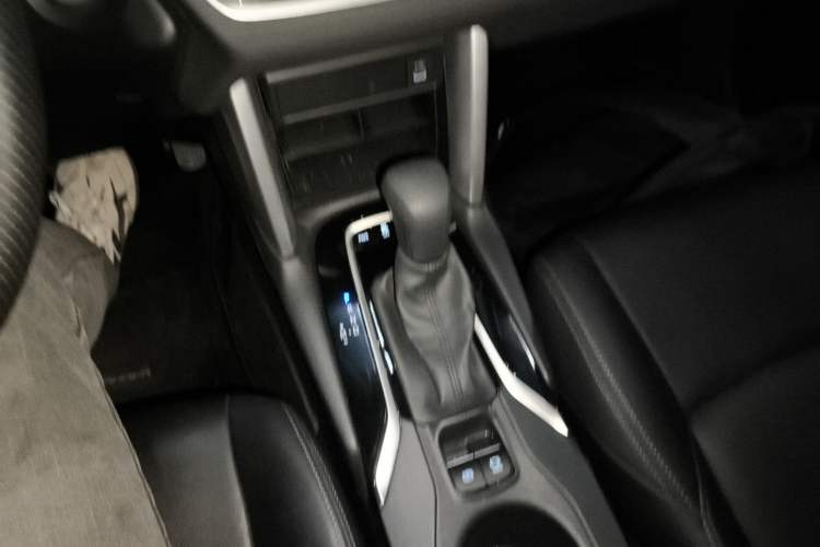 Used Toyota FRONTLANDER 2024 2.0L CVT Elite Edition