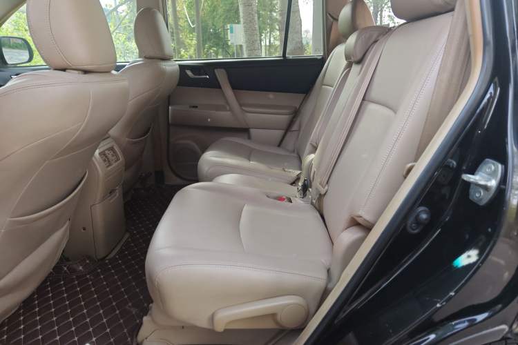 Used Toyota Highlander 2012 2.7L 2WD 5-Seater Elite Edition Left Rear Seat