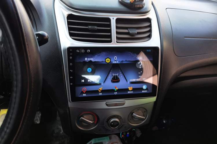 Used Chevrolet Sail 2013 Sedan 1.2L Manual Fashionable Happiness Edition
