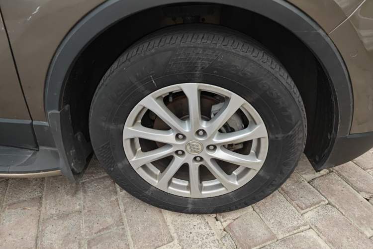 Used Buick Envision 2017 20T Two-Wheel Drive Luxury Model
