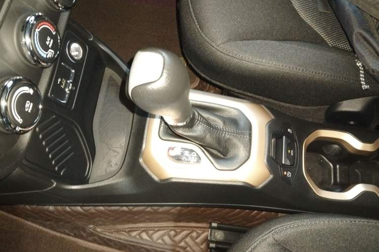 Used Jeep Renegade 2016 1.4T Automatic Kinetic Edition