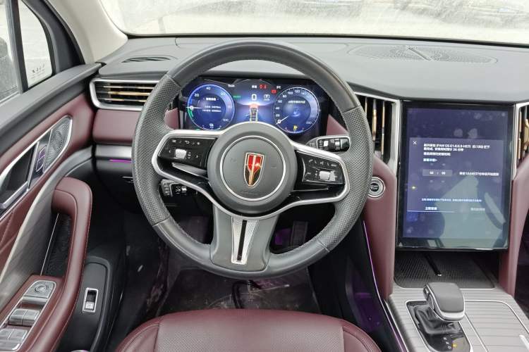 Used Hongqi HS7 PHEV 2024 2.0T PHEV Four-Wheel Drive Flagship Edition 7 Seats Steering Wheel