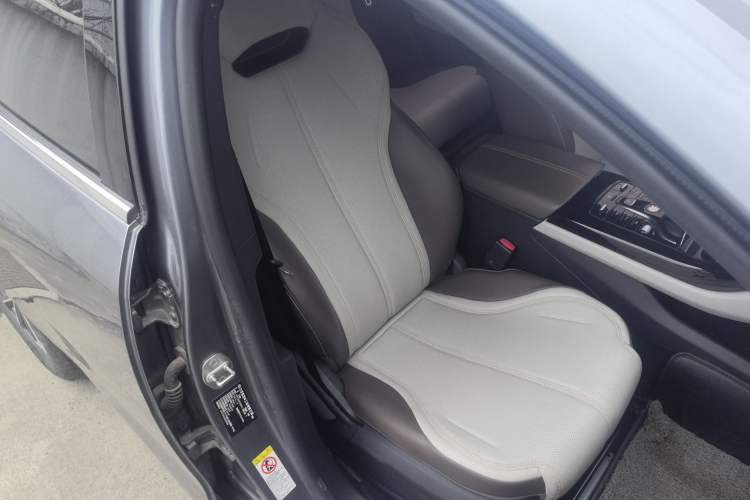 Used BYD Qin PLUS 2024 HONOR Edition DM-i 55KM Leading Model