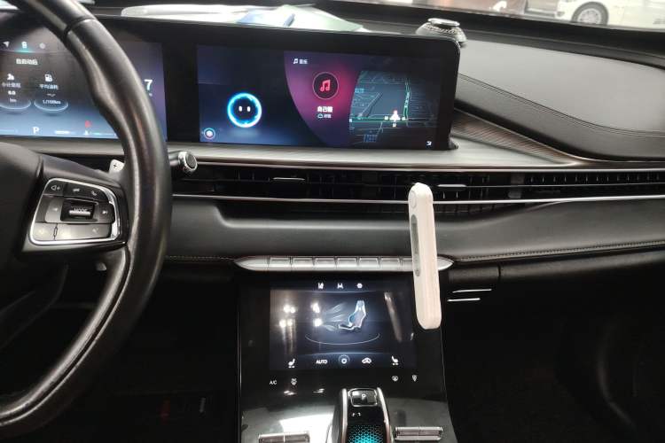 Used Chery Tiggo 8 PLUS 2022 Kunpeng Edition 390TGDI DCT Four-Wheel Drive Luxury Version
