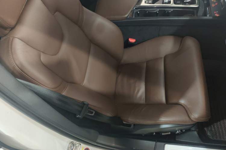 Used Volvo S60 2022 B4 Zhiyuan Luxury Edition
