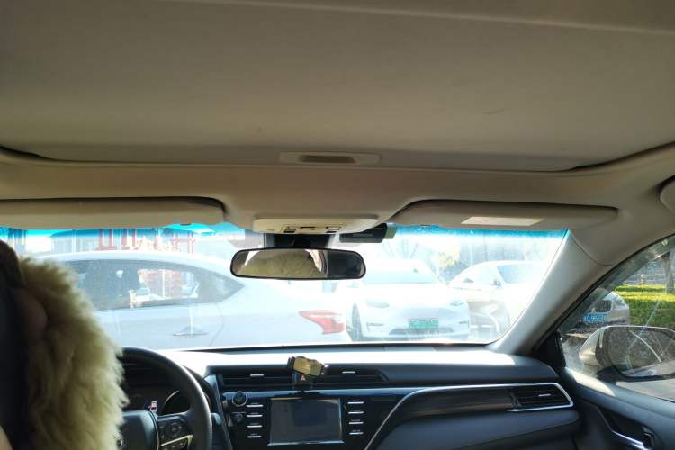 Used Toyota Camry 2018 2.0G Luxury Edition Headliner