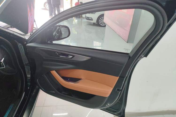 Used Jaguar XEL 2022 2.0T 250 PS R-DYNAMIC S Advanced Sport Edition