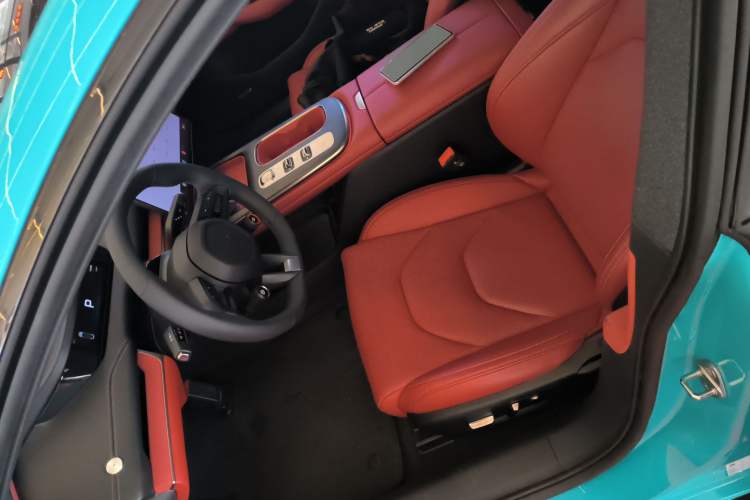 Used Xiaomi Auto SU7 2024 Rear-Drive Long-Range Intelligent Driving Version
