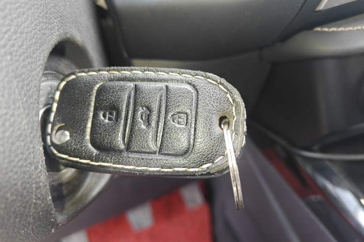 Used Changan CS15 2019 1.5L Manual Entry-Level Version China V Standard