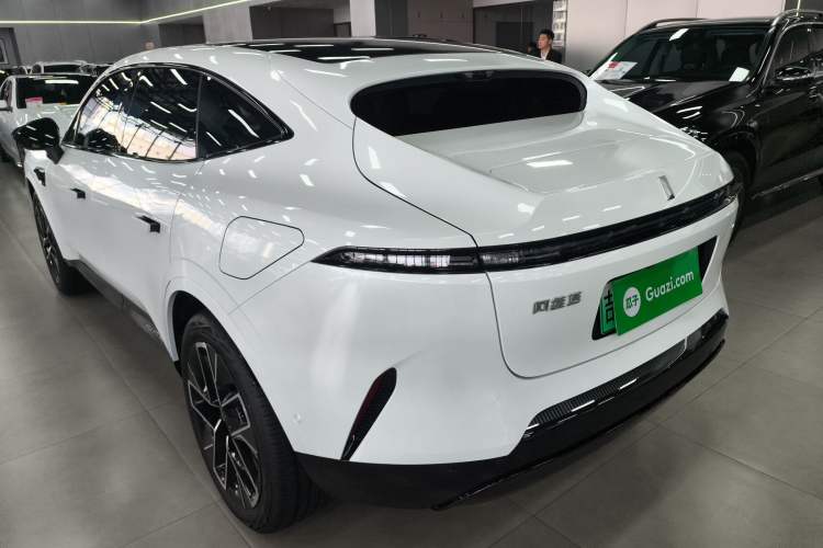 Used Avatr 11 2025 Year Updated Max Extended-Range Version