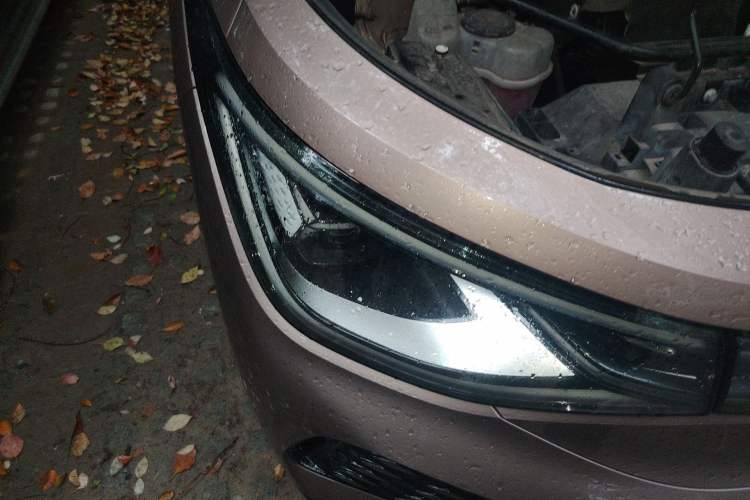 Used Volkswagen ID.6 X 2021 Pro Smart Long-Range Edition Right Front Headlight