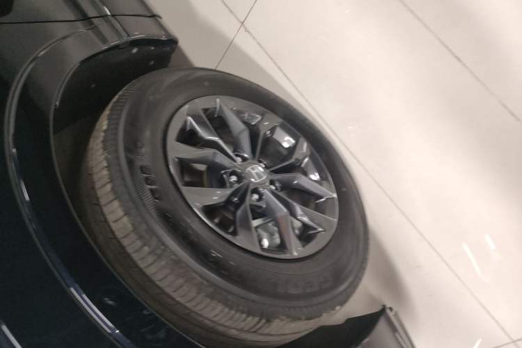 Used Honda Breeze 2025 240TURBO Two-Wheel-Drive Luxury Edition 5 Seats Left Front Wheel Hub