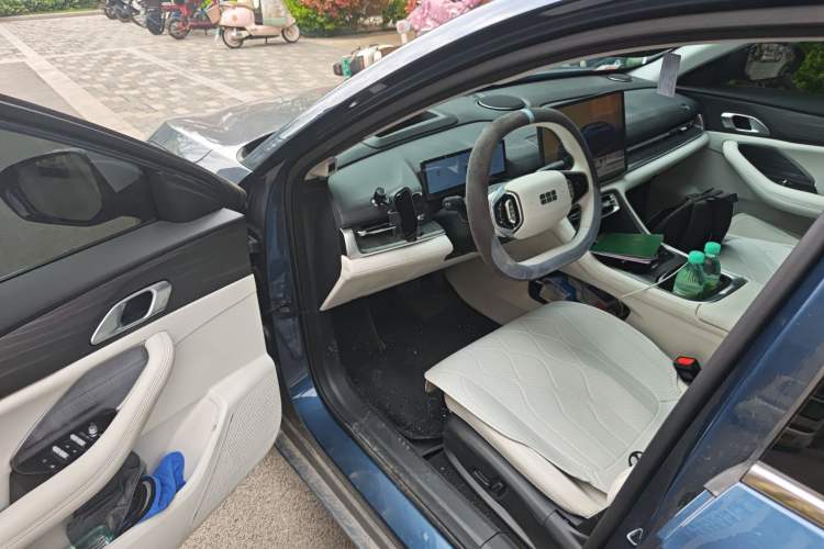 Used Geely Galaxy A7 2025 Model EM-i 150km Starship Edition
